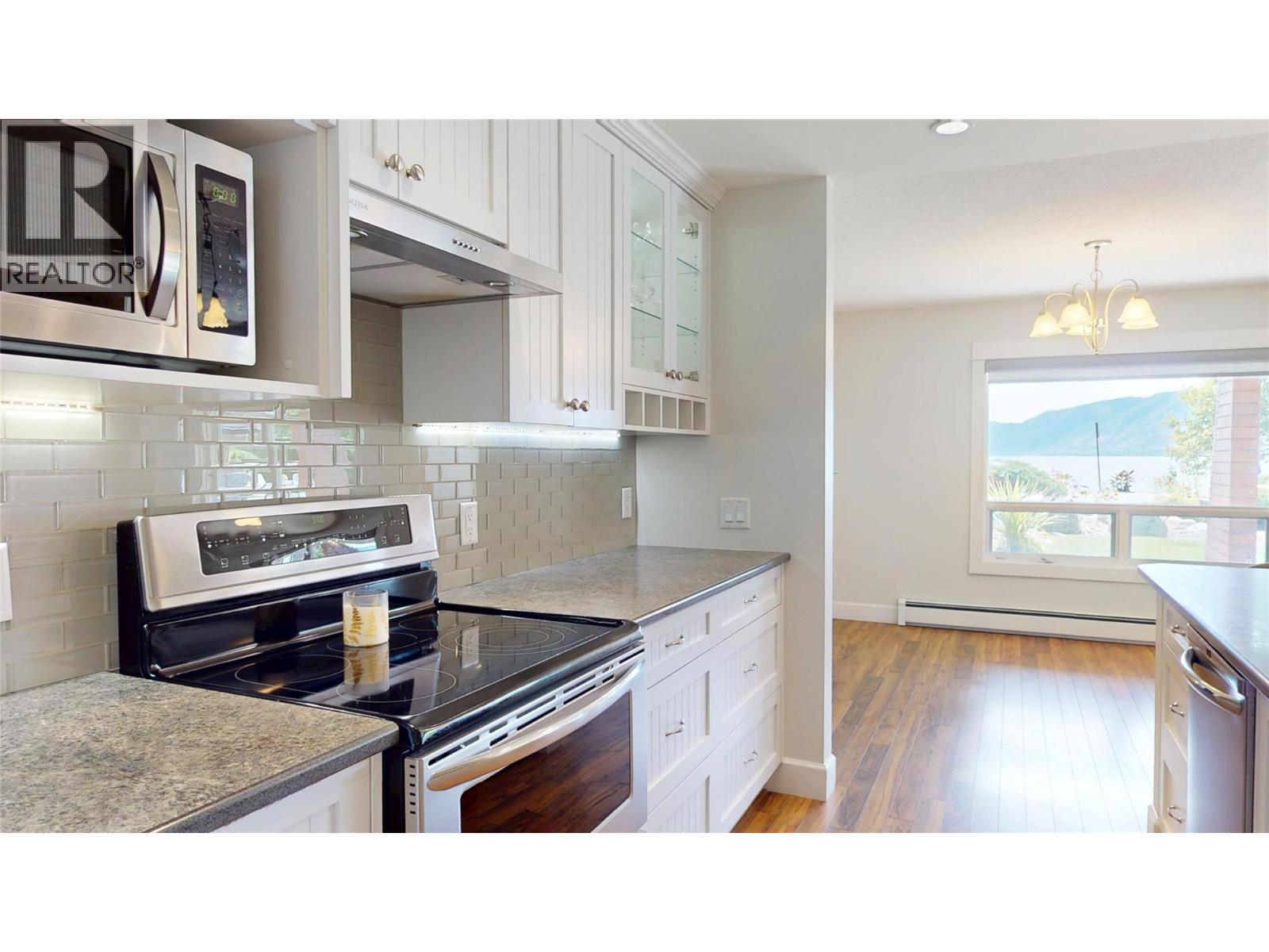 #106 4340 Beach Avenue - 12