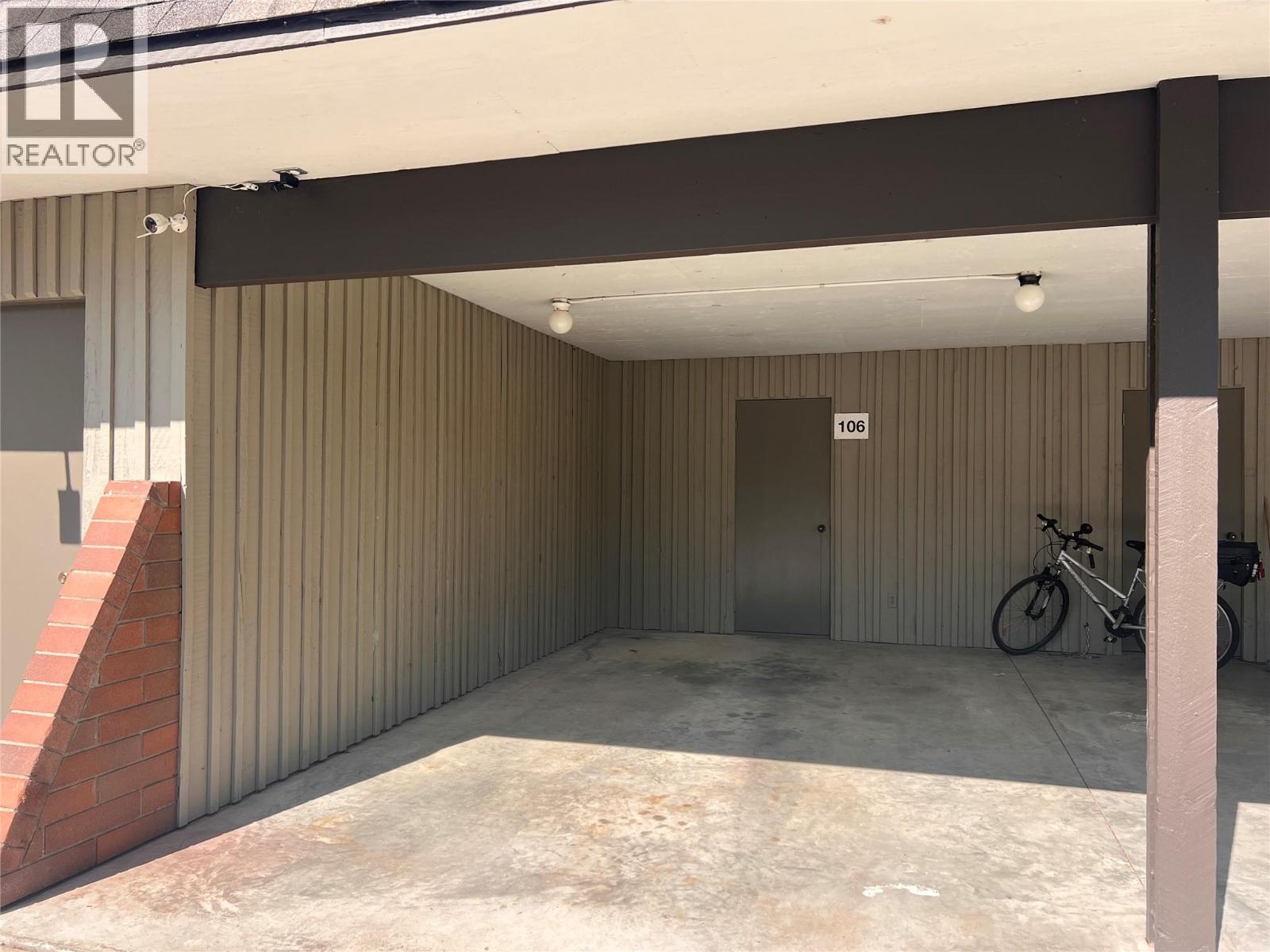 #106 4340 Beach Avenue - 20