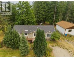 518 Willow Street, Fauquier, BC V0G1K0 Photo 15