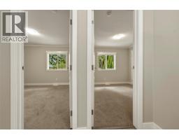 518 Willow Street, Fauquier, BC V0G1K0 Photo 34