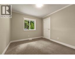 518 Willow Street, Fauquier, BC V0G1K0 Photo 37