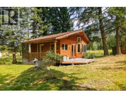 518 Willow Street, Fauquier, BC V0G1K0 Photo 9