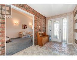 4388 Whittaker Crescent, Ottawa, ON K1B4P2 Photo 8