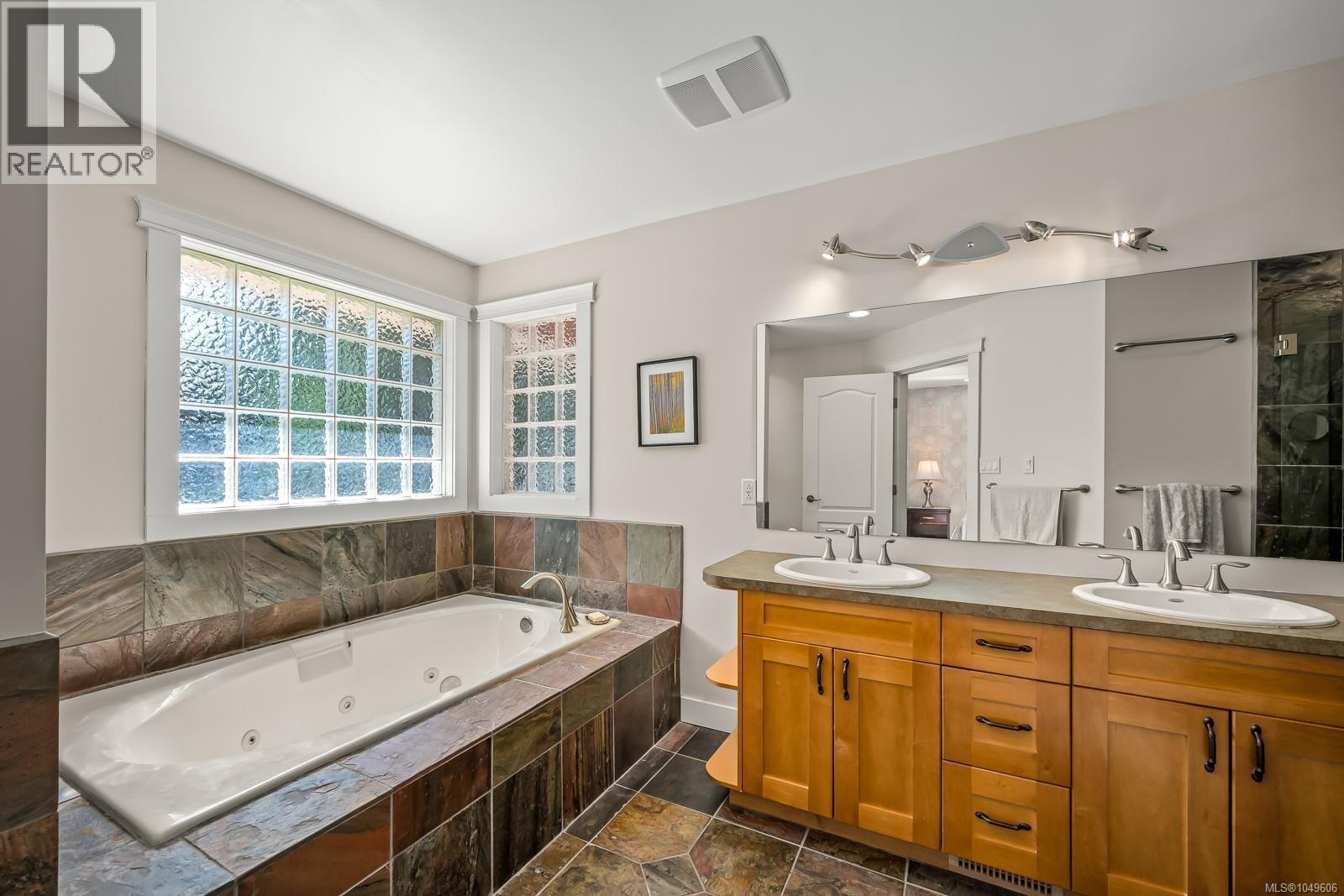 920 Eastwicke Cres - 17