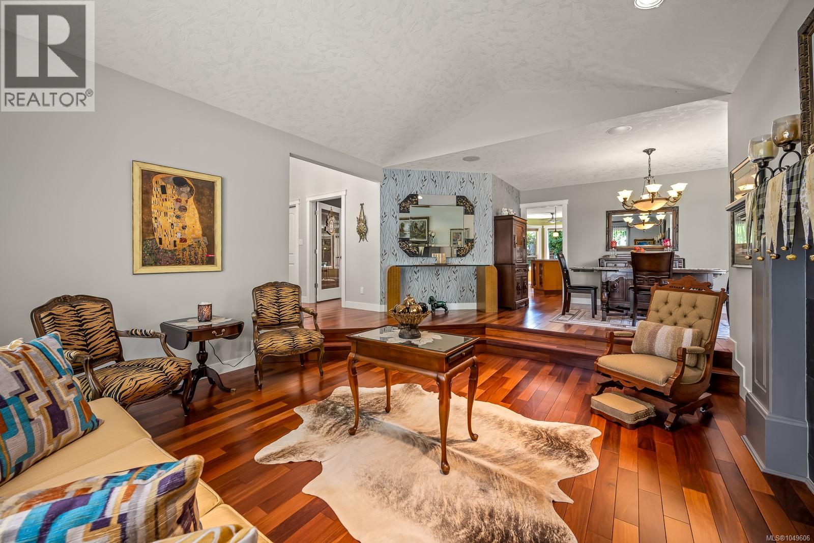 920 Eastwicke Cres - Image 5