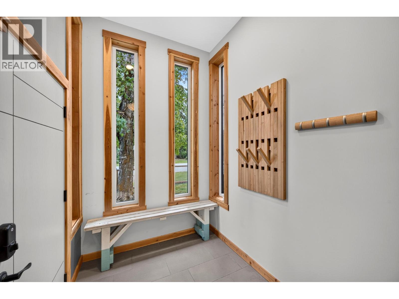 502 10th Street S - 23