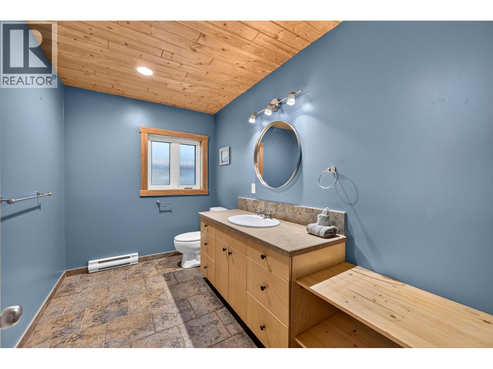 502 10th Street S - Image 41