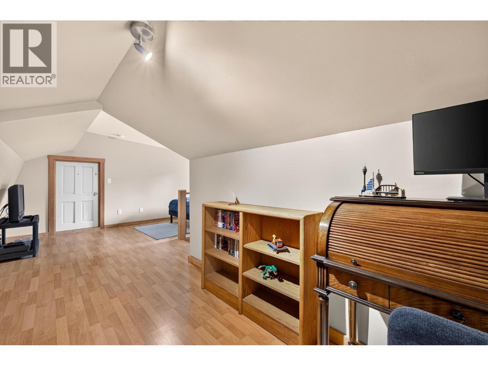 502 10th Street S - 33