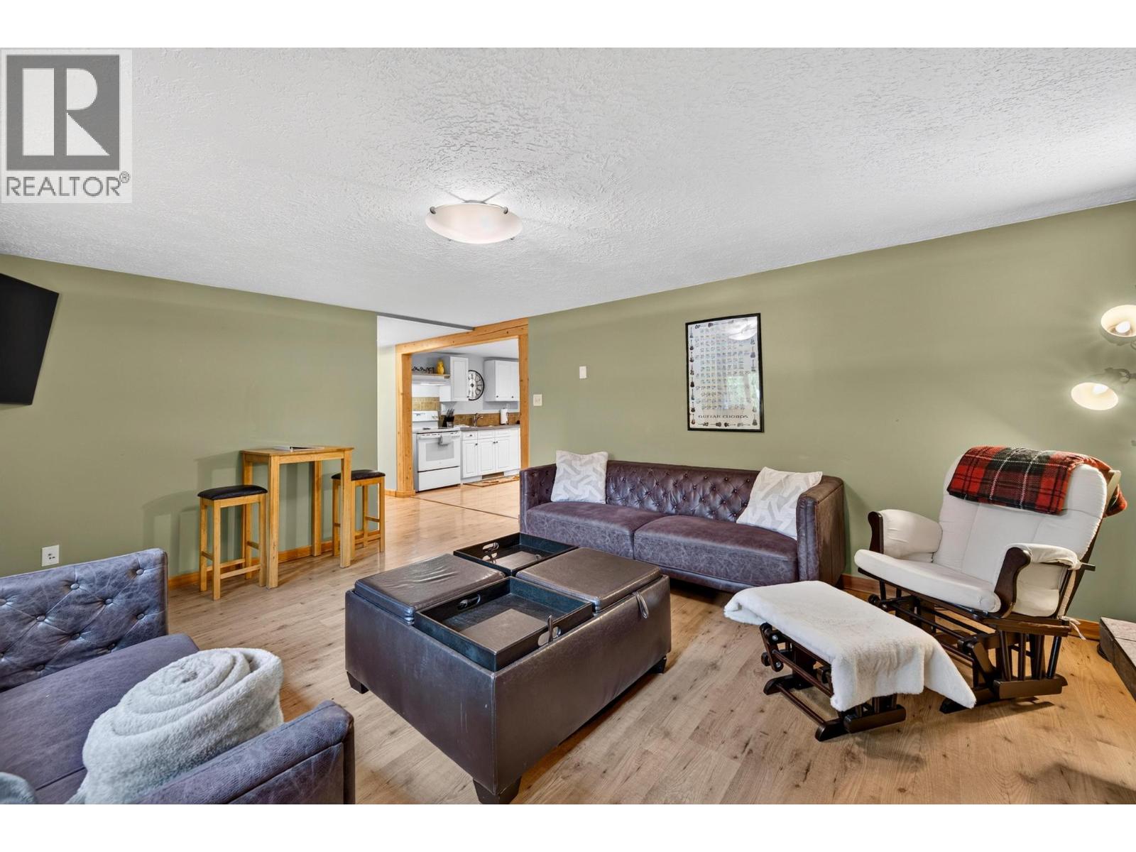 502 10th Street S - Image 64