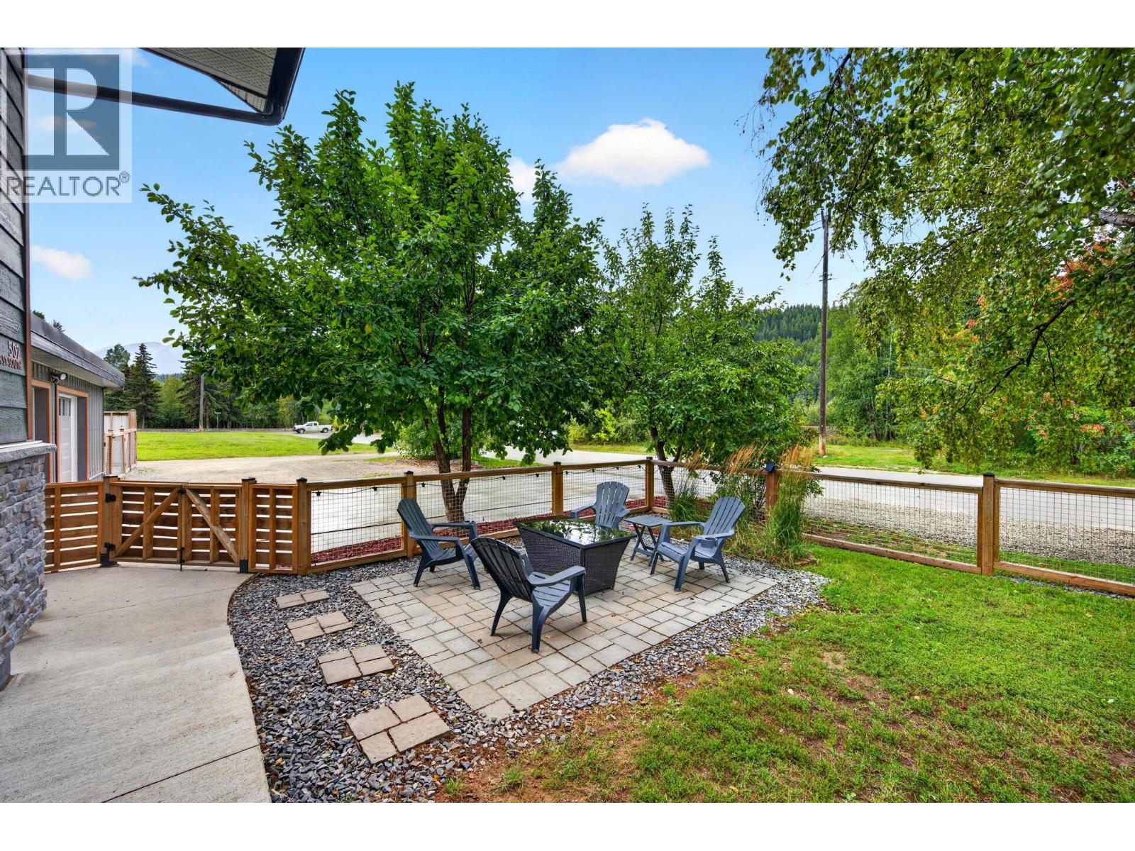 502 10th Street S - 6