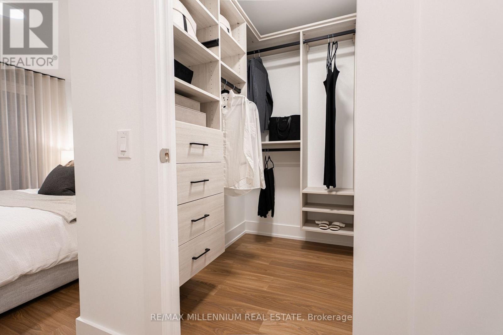 #629 858 DUPONT STREET - Image 10