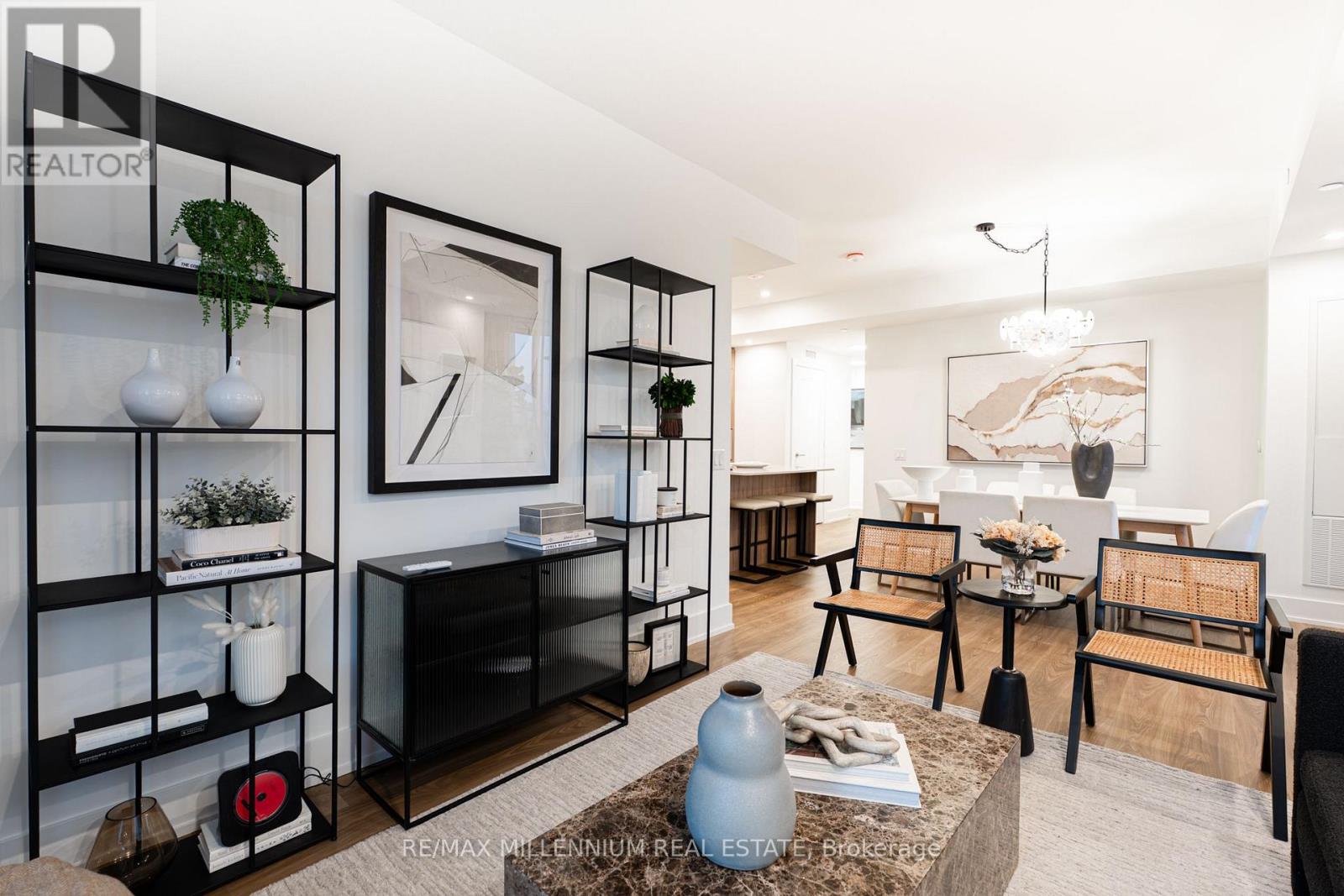 #629 858 DUPONT STREET - 20