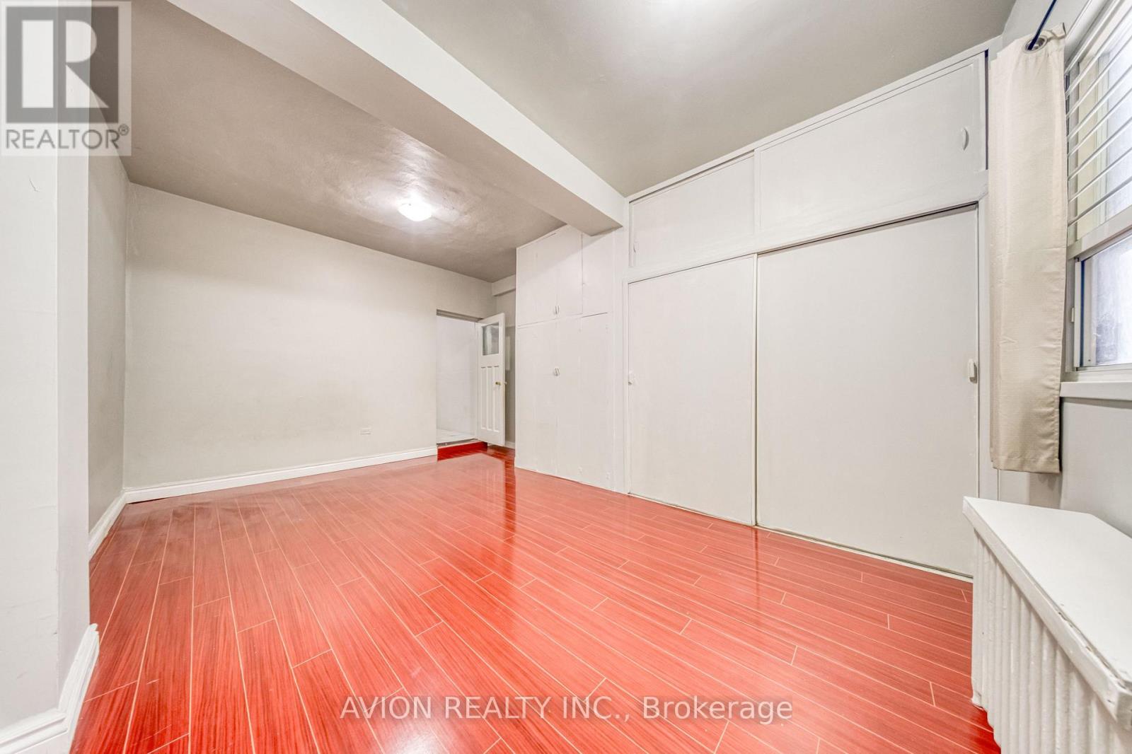 54 RYERSON AVENUE - 9