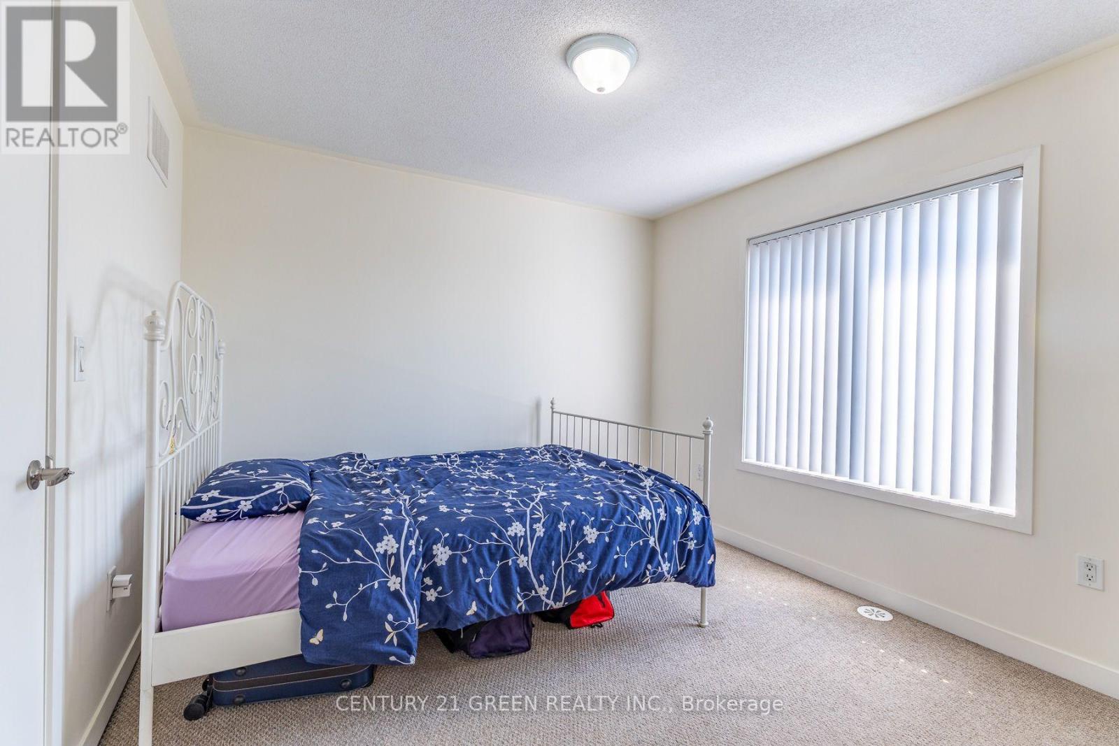 #406 1525 KINGSTON ROAD - 22