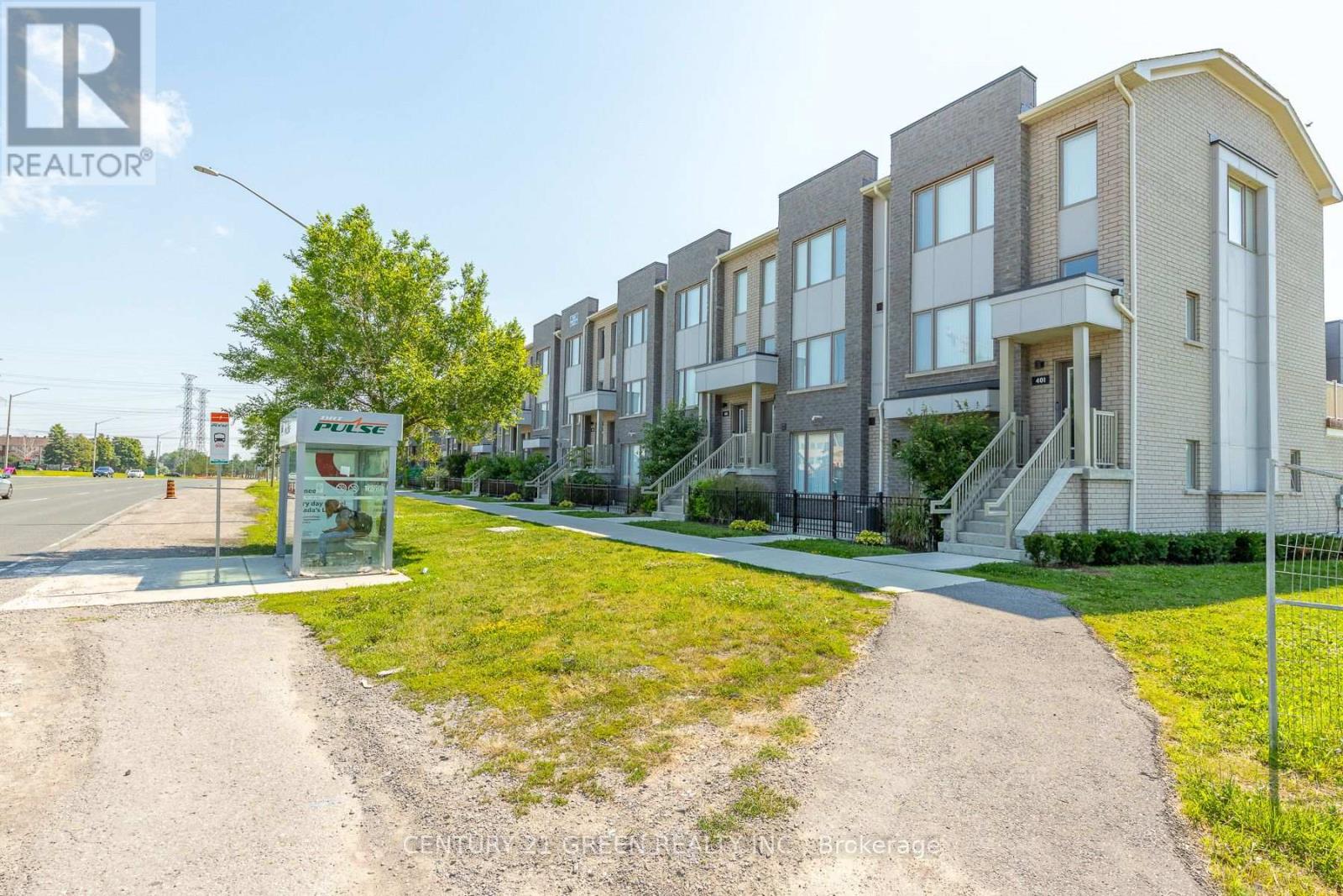 #406 1525 KINGSTON ROAD - 3