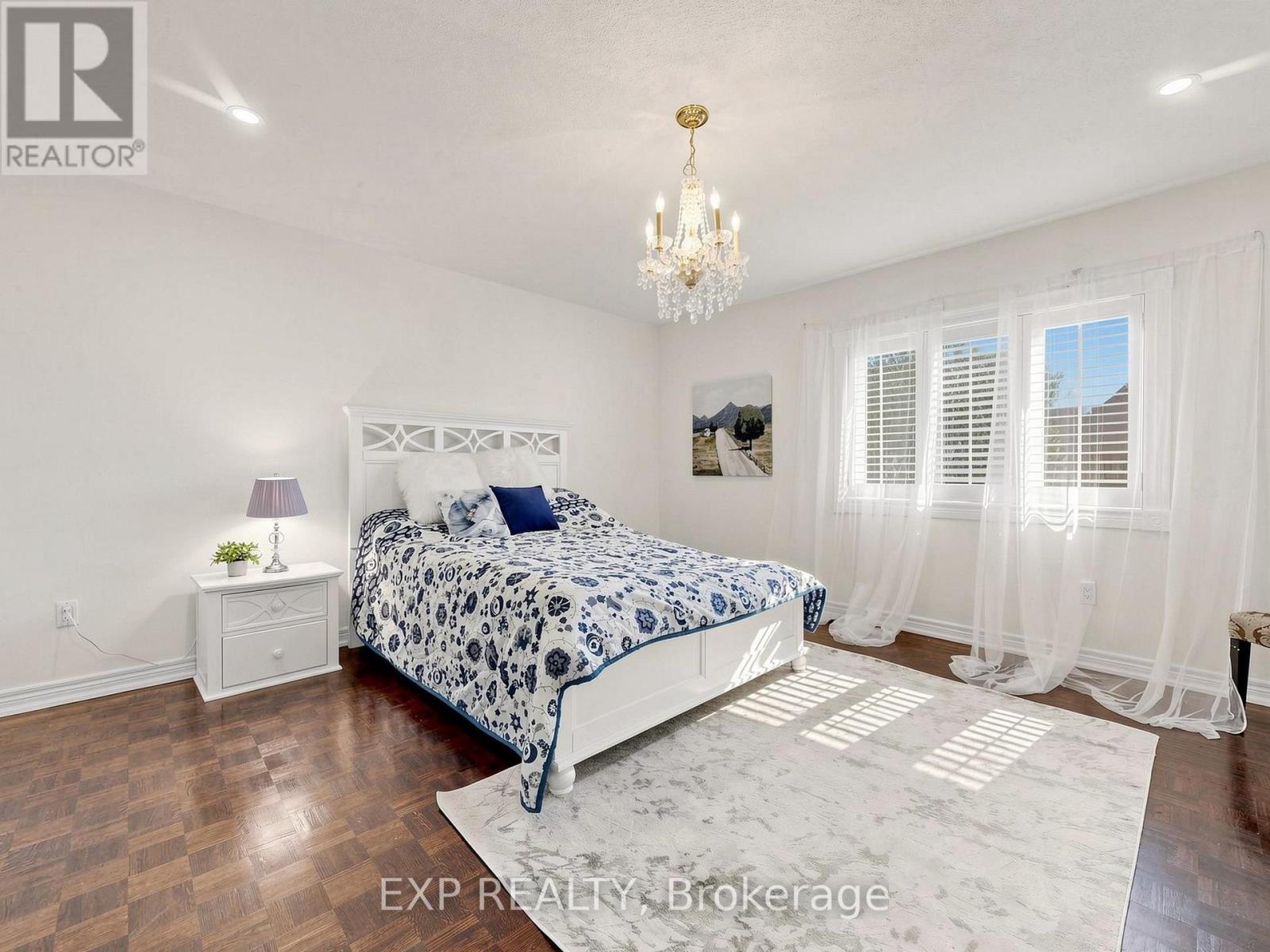 53 ALPHA COURT - 19