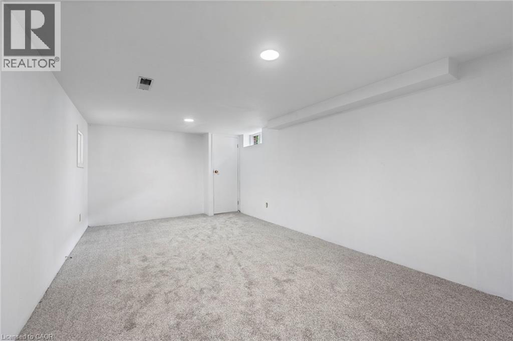 25 MCCALL Street - 20