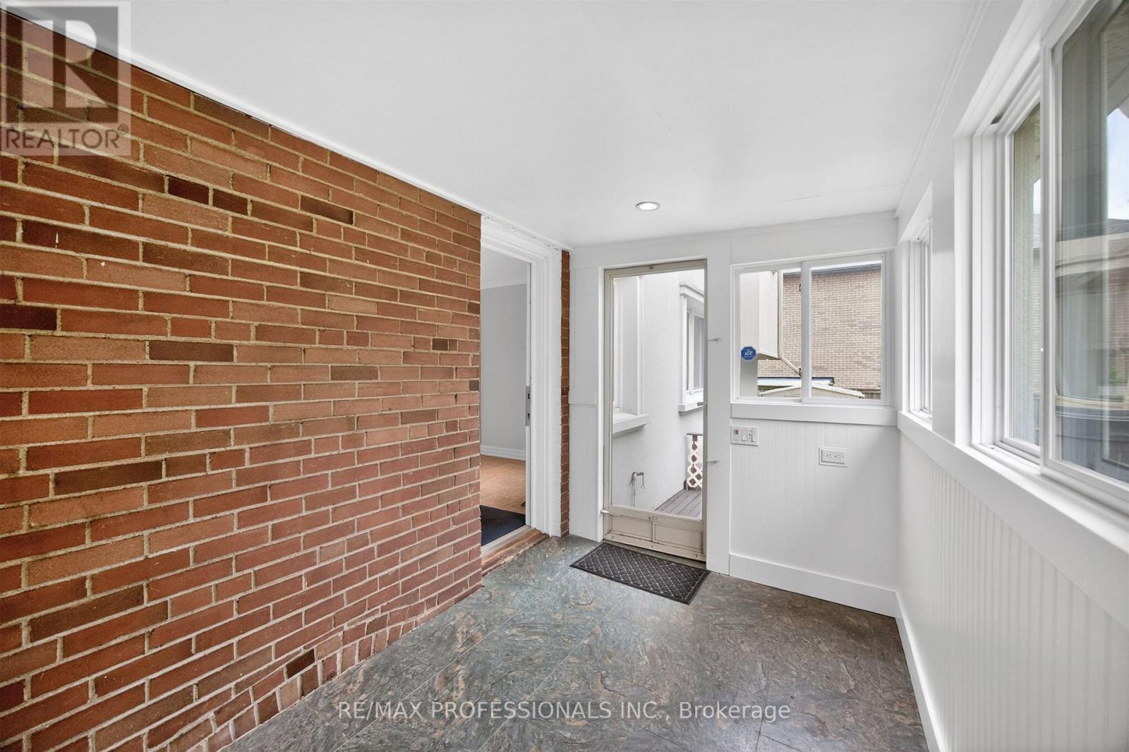27 NOTTINGHAM DRIVE - Image 22