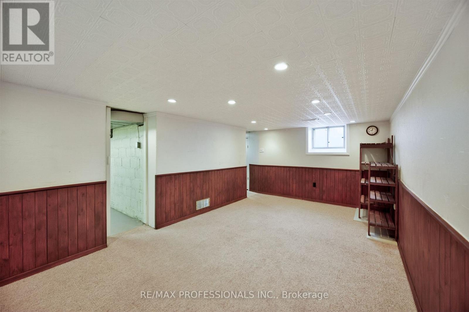 27 NOTTINGHAM DRIVE - Image 38