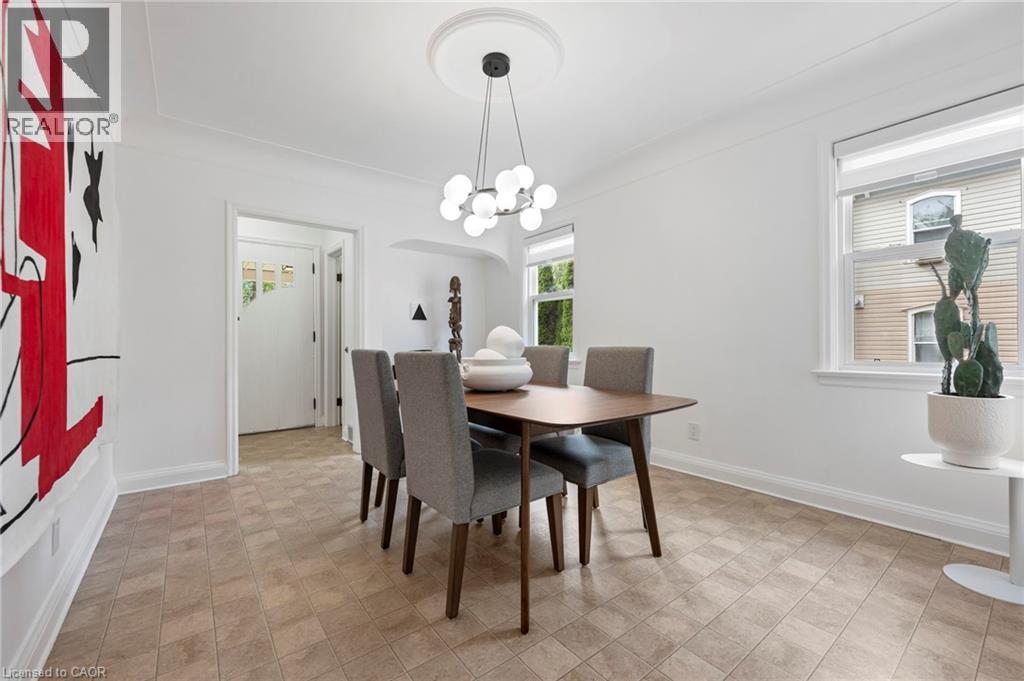 25 MCCALL Street - 9