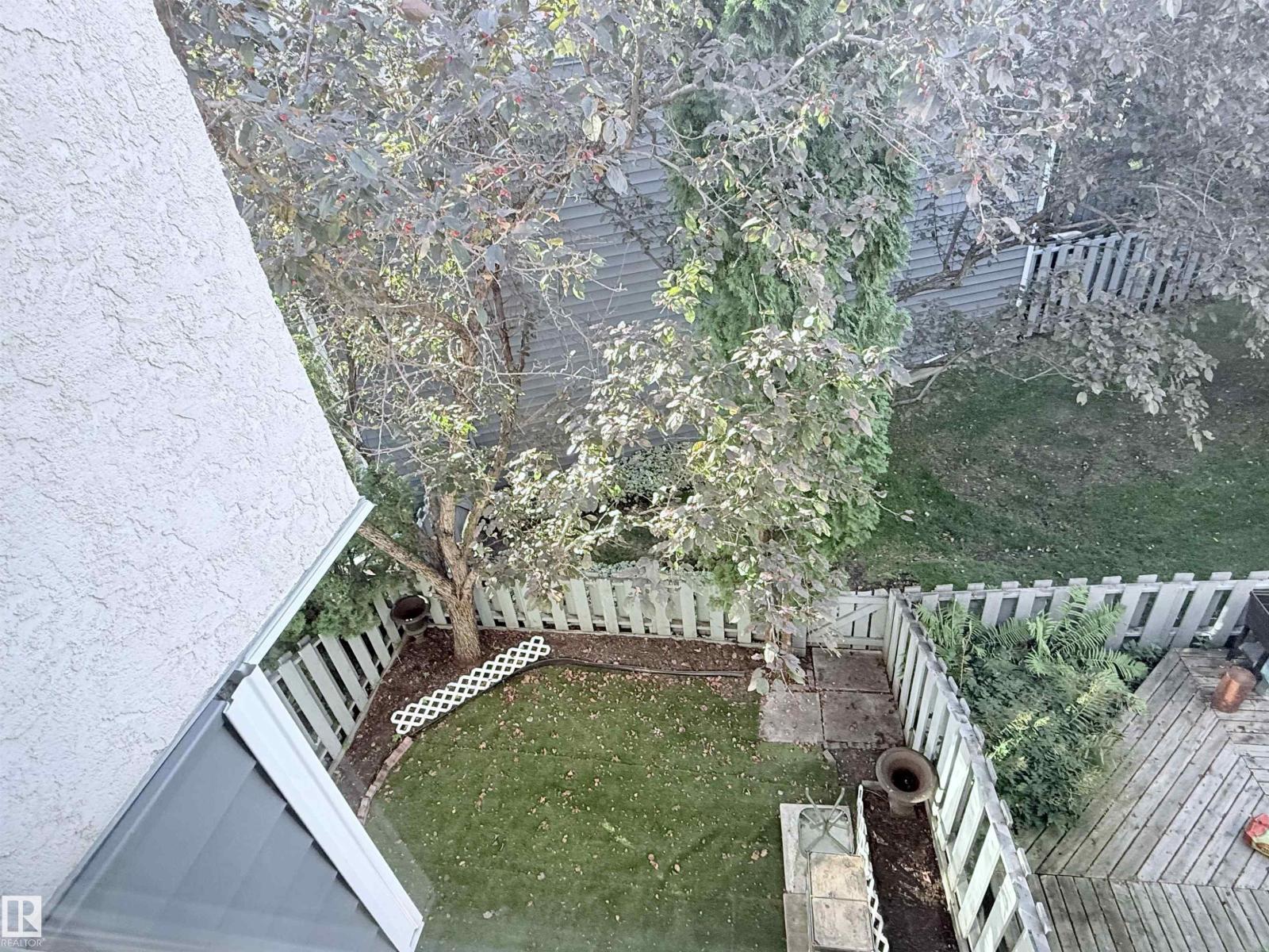 975 MILLBOURNE RD E NW - 53