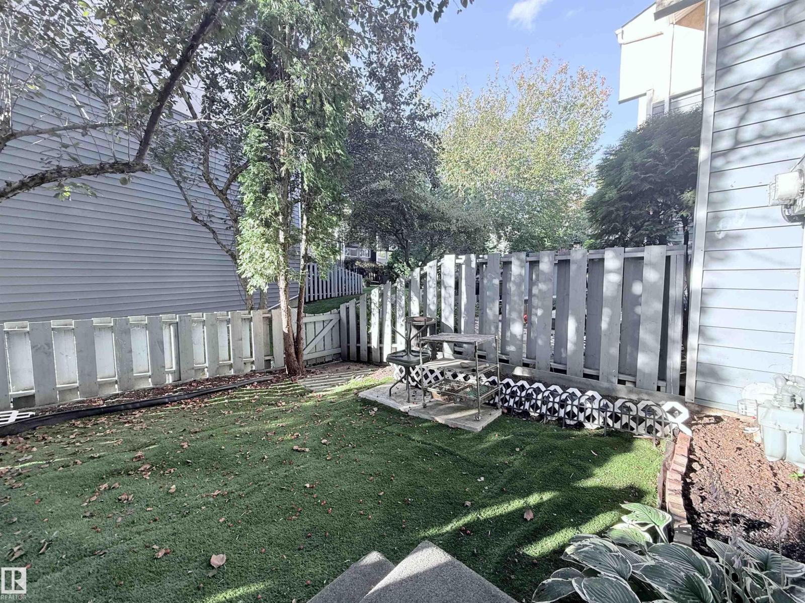 975 MILLBOURNE RD E NW - Image 55
