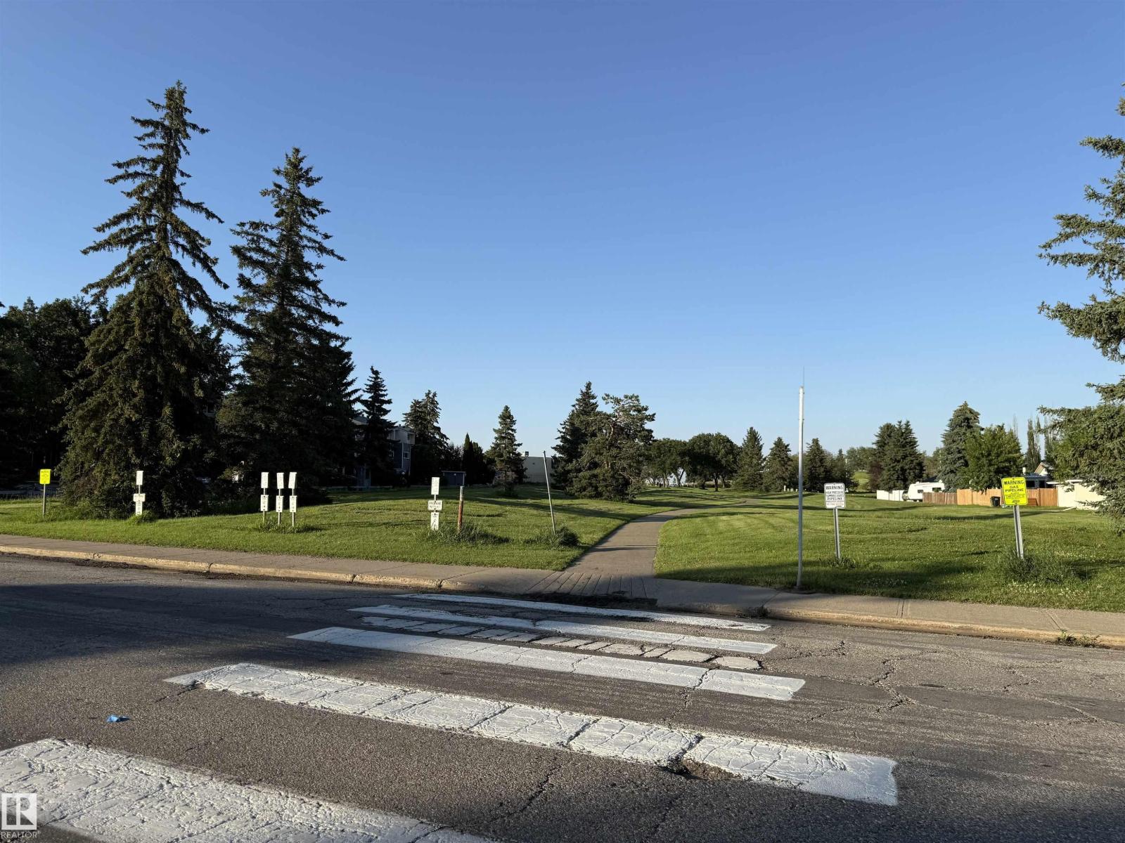 975 MILLBOURNE RD E NW - Image 66