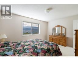 Kitchen - 8770 Clerke Road, Coldstream, BC V1B1W2 Photo 13