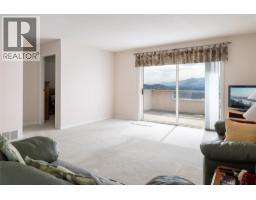 3pc Bathroom - 8770 Clerke Road, Coldstream, BC V1B1W2 Photo 6