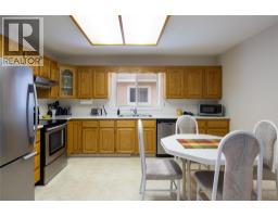Foyer - 8770 Clerke Road, Coldstream, BC V1B1W2 Photo 12