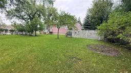322 Renton Avenue W, Deloraine, MB R0M0M0 Photo 47