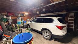 322 Renton Avenue W, Deloraine, MB R0M0M0 Photo 10