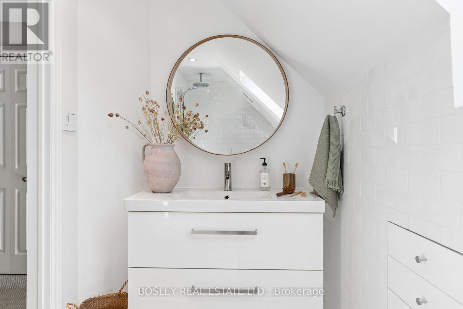 108 COADY AVENUE - Image 26