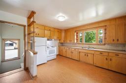 529 Gertrude Avenue, Winnipeg, MB R3L0N1 Photo 27