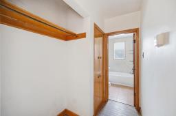 Bedroom - 529 Gertrude Avenue, Winnipeg, MB R3L0N1 Photo 8