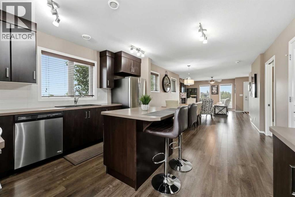 Listing photo – 909, 339 Viscount Drive, Red Deer