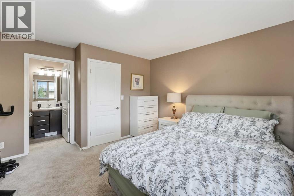 Listing photo – 909, 339 Viscount Drive, Red Deer