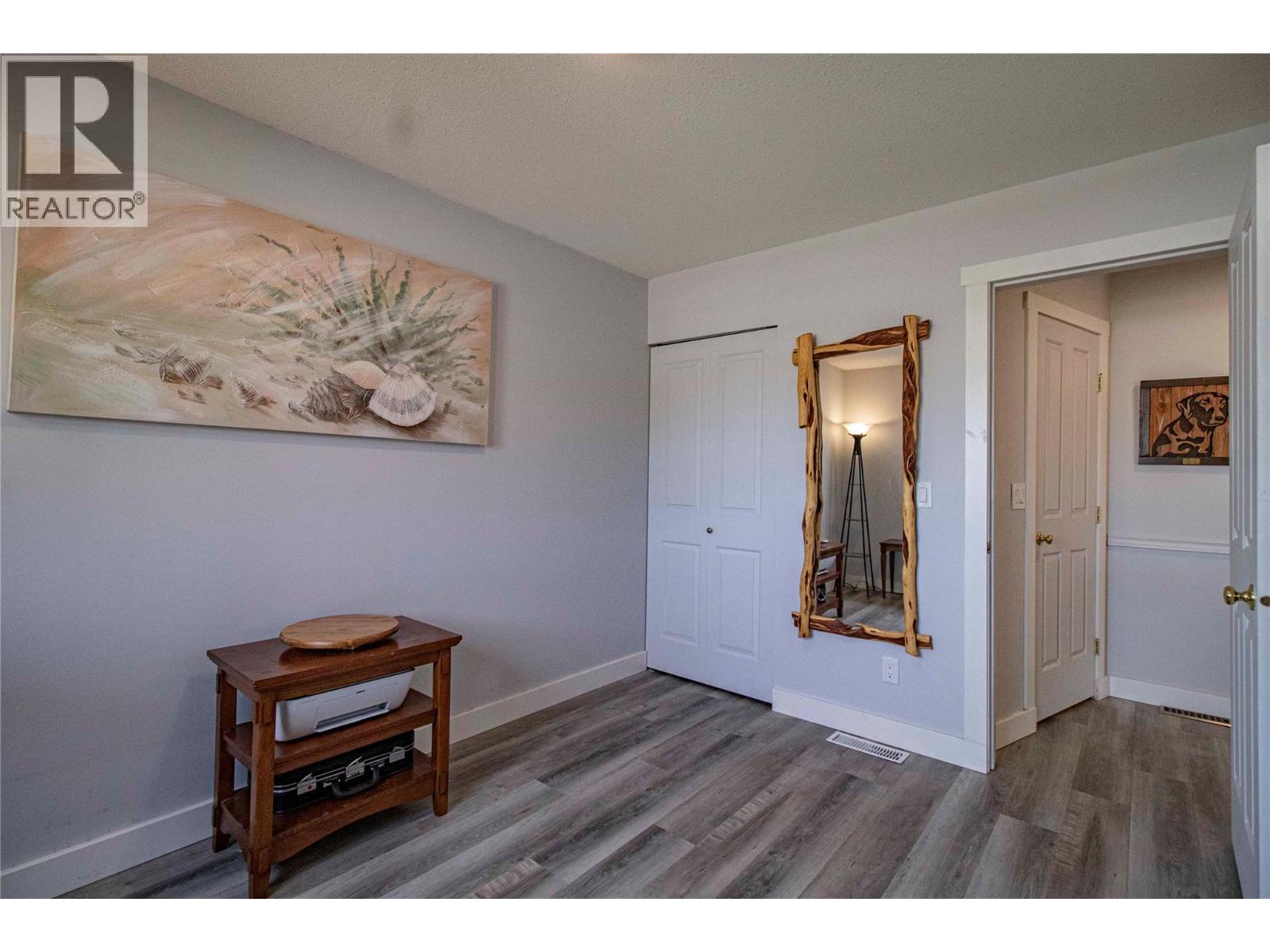 #9 980 Cedar Street - 17