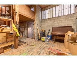 636 Baker Street, Nelson, BC V1L4J4 Photo 28