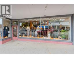 636 Baker Street, Nelson, BC V1L4J4 Photo 33