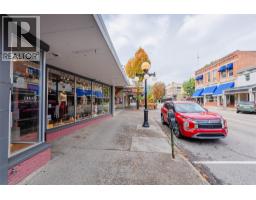 636 Baker Street, Nelson, BC V1L4J4 Photo 34