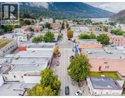 636 Baker Street, Nelson, BC V1L4J4 Photo 56