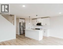 4pc Bathroom - 9619 Hillcrest Drive, Grande Prairie, AB T8V1A6 Photo 10