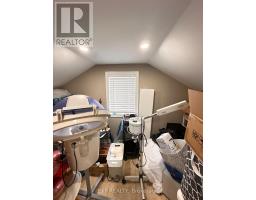 2888 St Joseph Boulevard, Ottawa, ON K1C1G7 Photo 11