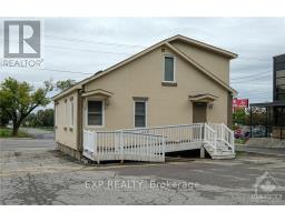 2888 St Joseph Boulevard, Ottawa, ON K1C1G7 Photo 18