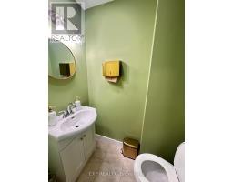 2888 St Joseph Boulevard, Ottawa, ON K1C1G7 Photo 7