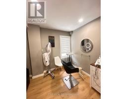 2888 St Joseph Boulevard, Ottawa, ON K1C1G7 Photo 8