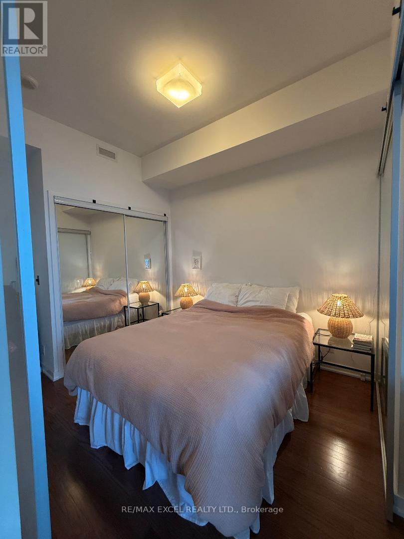 #3704 14 YORK STREET - 14