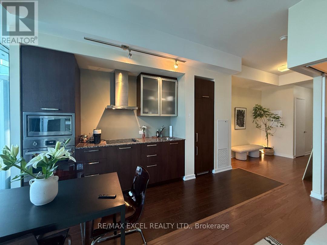 #3704 14 YORK STREET - 6