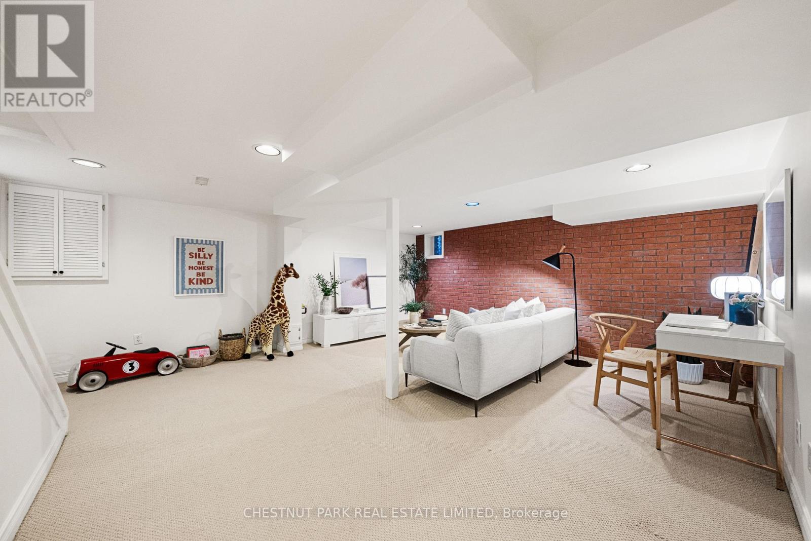 198 BOWOOD AVENUE - Image 33